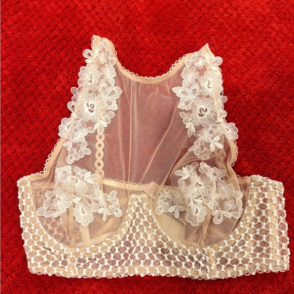 NWOT 32D Victoria Secret Dream Angels Halter Bra 2016 - Picture 2 of 4